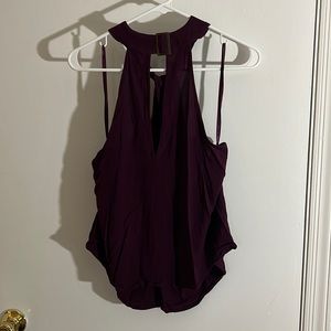 Maroon tank top with buckle choker